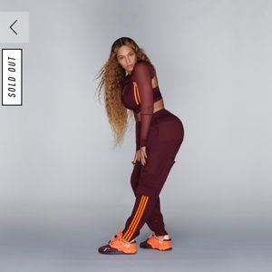 Ivy Park Cargo Sweat Pants